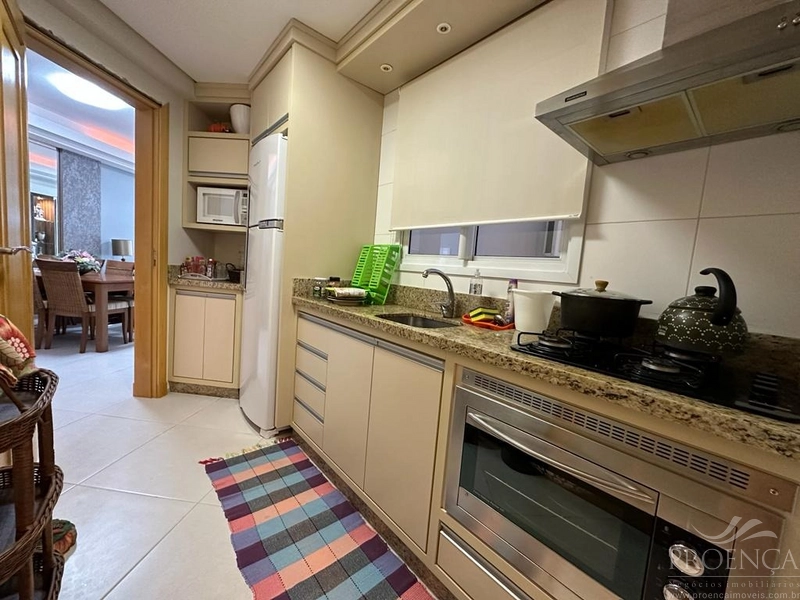 Apartamento com dois dormitórios, sacada de frente em Capão Da Canoa.: 17ª foto da galeria de imagens do imóvel