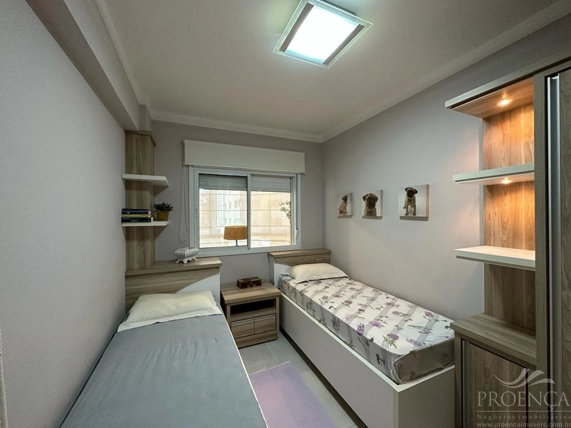 Apartamento com dois dormitórios, sacada de frente em Capão Da Canoa.: 26ª foto da galeria de imagens do imóvel