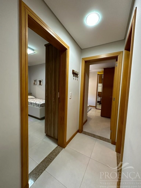 Apartamento com dois dormitórios, sacada de frente em Capão Da Canoa.: 20ª foto da galeria de imagens do imóvel