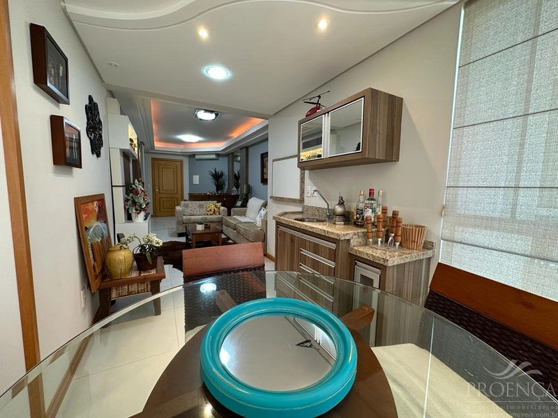 Apartamento com dois dormitórios, sacada de frente em Capão Da Canoa.: 10ª foto da galeria de imagens do imóvel
