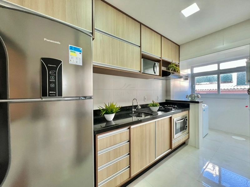 Apartamento 2 dormitórios no Centro de Capão da Canoa: 1ª foto da galeria de imagens do imóvel