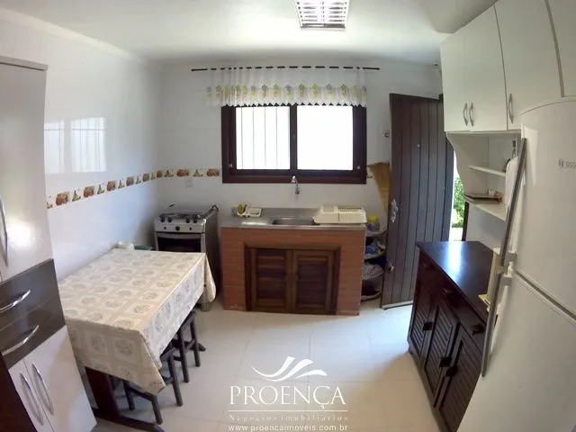 Casa 3 Dormitórios 2 quadras do mar!!: 2ª foto da galeria de imagens do imóvel