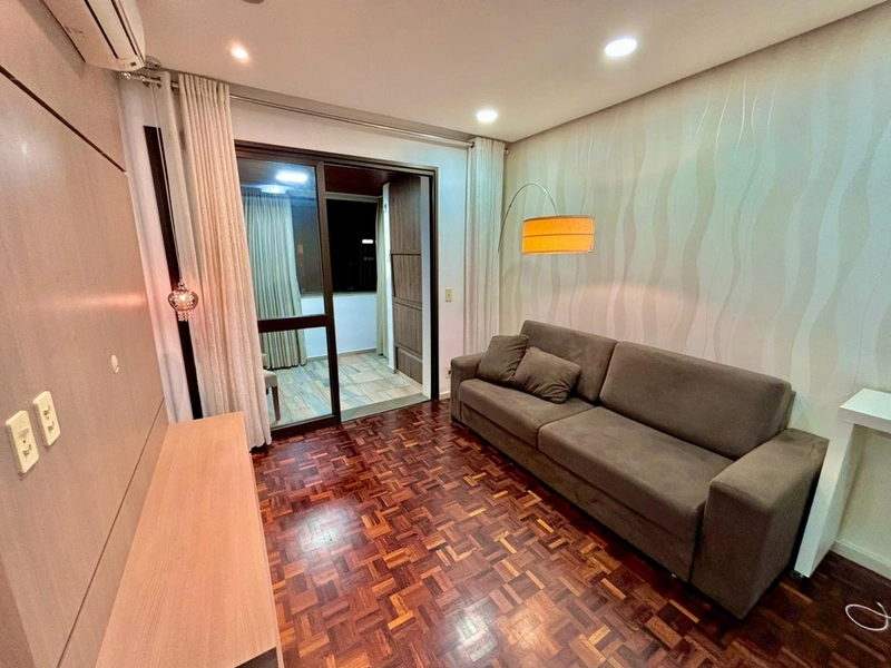 Apartamento com 3 dormitórios bairro São Pedro Porto Alegre!: 2ª foto da galeria de imagens do imóvel
