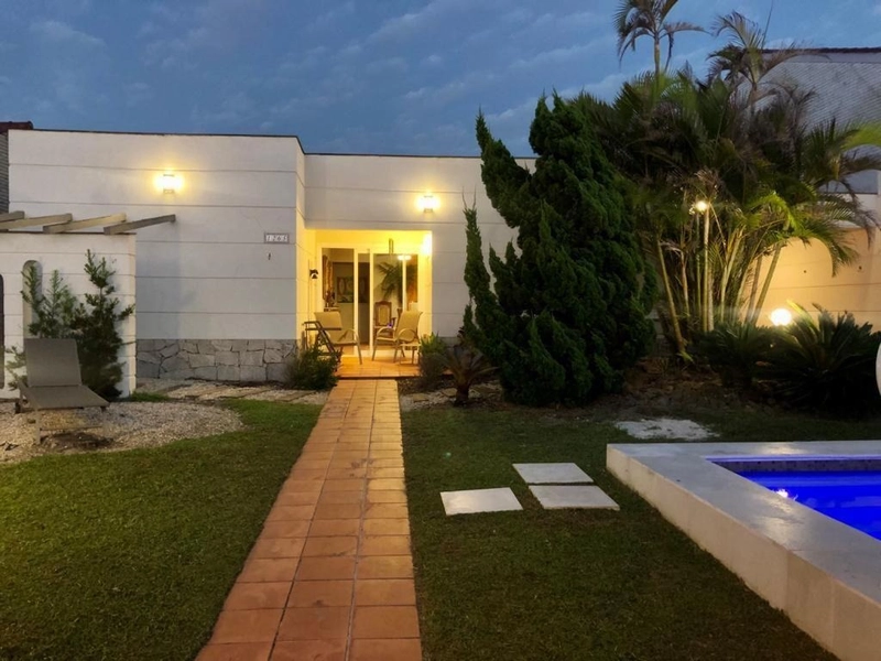 Casa com piscina na região do Caburé em Atlântida!: 5ª foto da galeria de imagens do imóvel