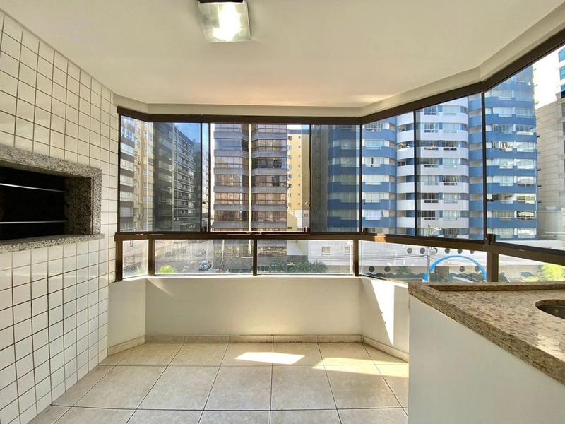 Apartamento 2 dormitórios  no bairro Navegantes com vista para o Mar: 1ª foto da galeria de imagens do imóvel