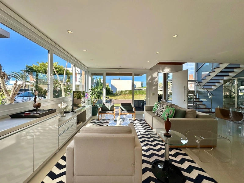 Excelente casa a venda no Condomínio Fechado Playa Vista em Xangri-lá: 4ª foto da galeria de imagens do imóvel
