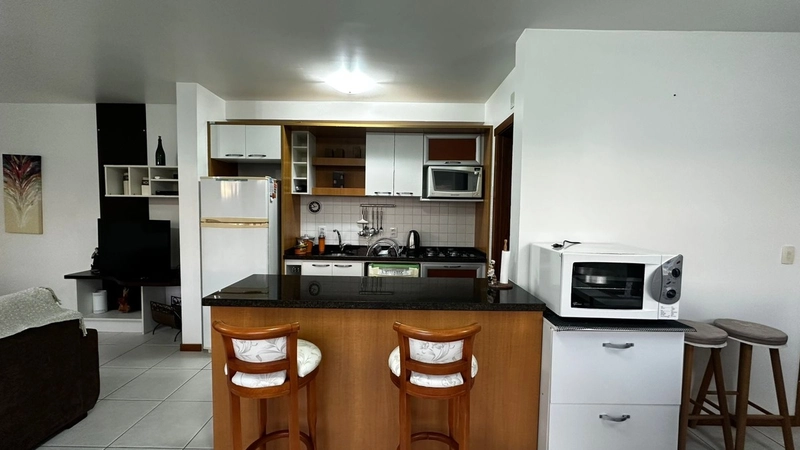 Apartamento de 2 dormitórios sendo 1 suíte - Centro - Capão da Canoa: 10ª foto da galeria de imagens do imóvel