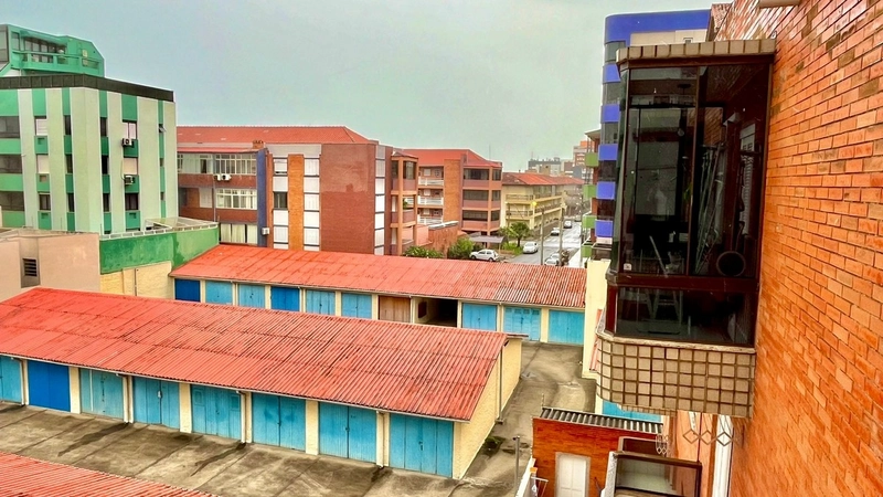 2 dormitório, á 1 quadra do mar no centro de Capão da Canoa: 9ª foto da galeria de imagens do imóvel