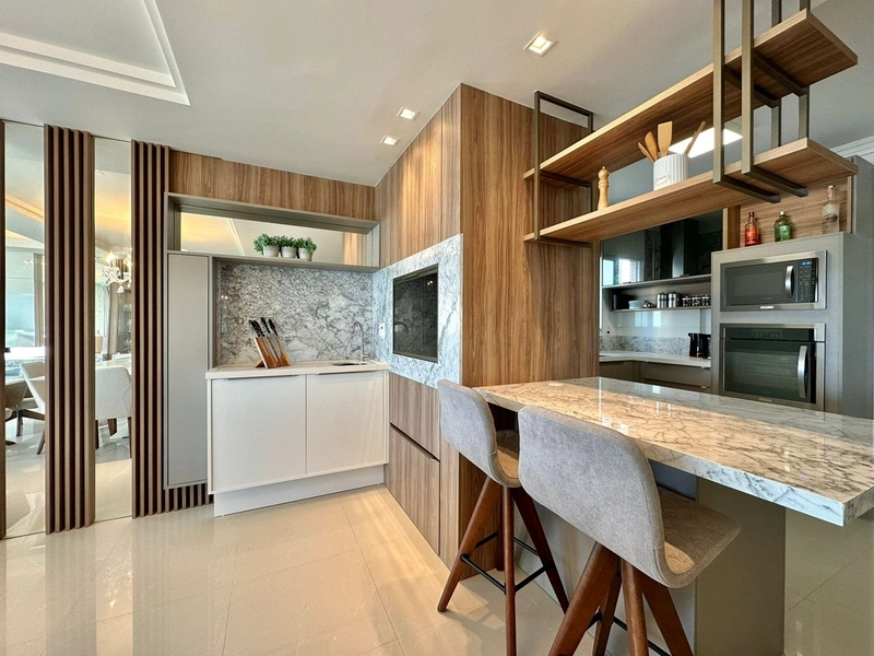 APARTAMENTO COM VISTA INCRÍVEL PARA O MAR: 13ª foto da galeria de imagens do imóvel