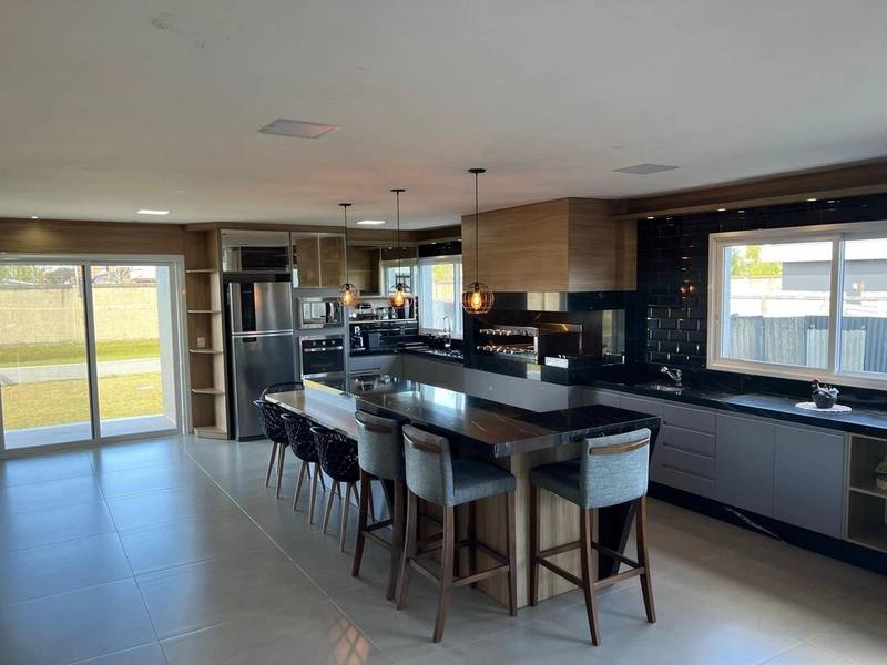 Casa em Condomínio com 3 Quartos Condomínio Dubai Resort: 4ª foto da galeria de imagens do imóvel