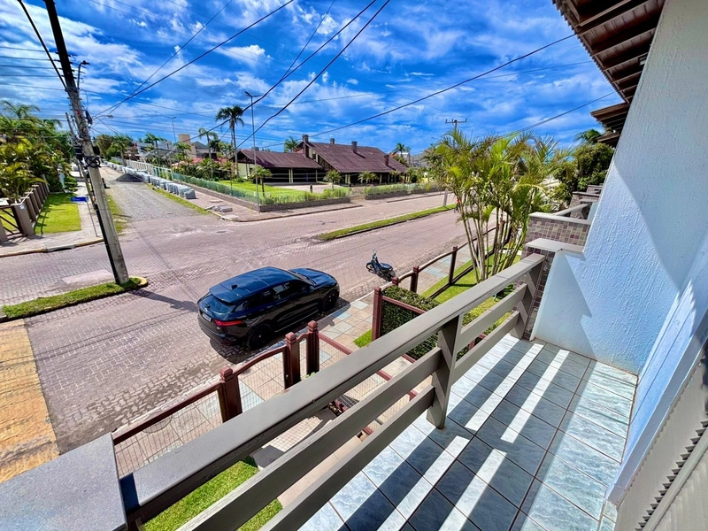 Duplex, 2 Suítes, mobiliado, frente Norte, próximo do mar em Xangri-lá: 12ª foto da galeria de imagens do imóvel