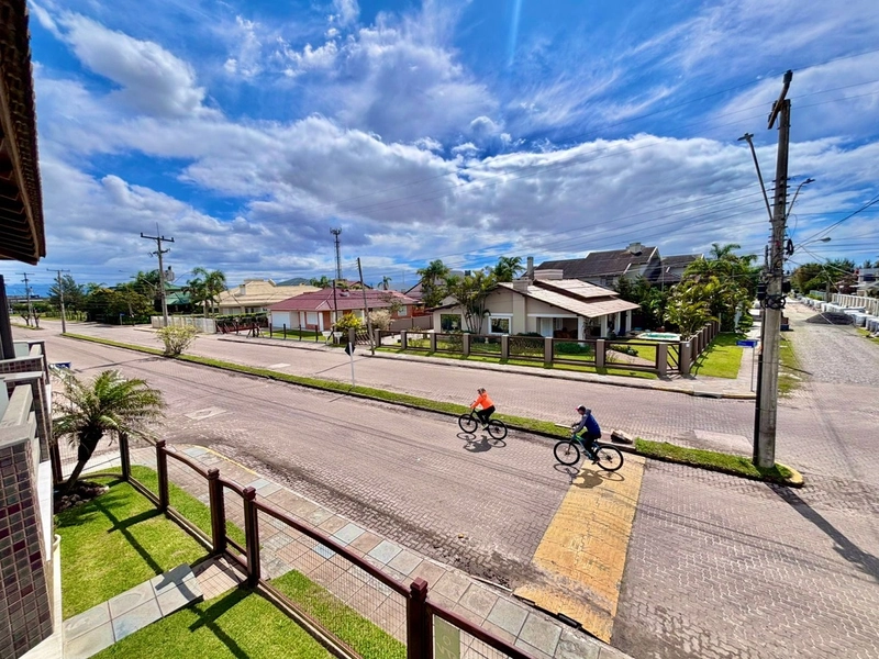 Duplex, 2 Suítes, mobiliado, frente Norte, próximo do mar em Xangri-lá: 11ª foto da galeria de imagens do imóvel