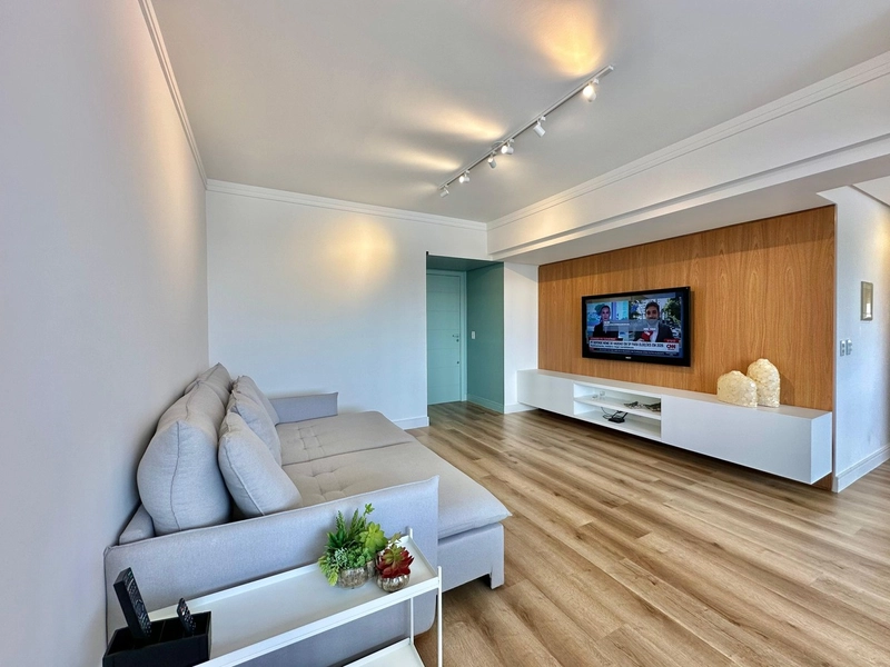 Apartamento de 02 dormitórios amplo e com ótima orientação solar: 2ª foto da galeria de imagens do imóvel