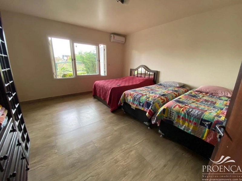 Casa fora de condomínio à venda no Centro de Xangri-Lá: 9ª foto da galeria de imagens do imóvel