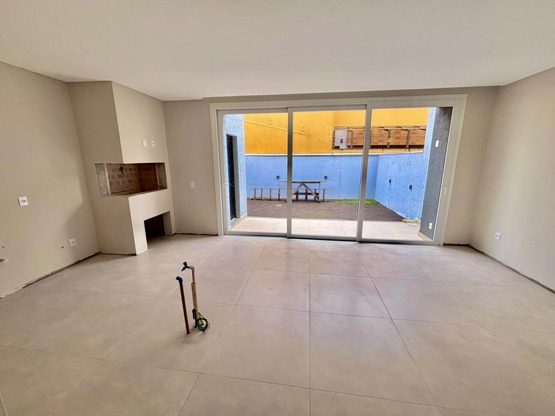 Sobrado novo em Xangrilá no Centro próximo ao mar: 5ª foto da galeria de imagens do imóvel