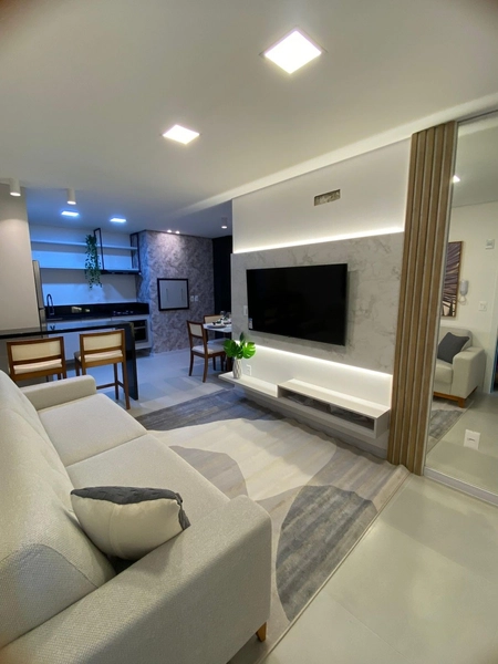 APARTAMENTO MOBILIADO E DECORADO EM CAPÃO DA CANOA!!: 2ª foto da galeria de imagens do imóvel