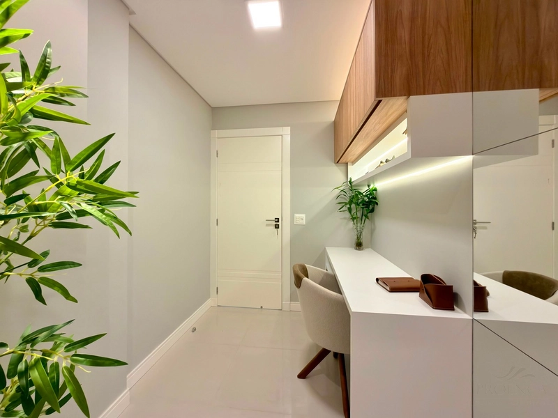 APARTAMENTO À VENDA! DE ESQUINA MOBILIADO E DECORADO: 18ª foto da galeria de imagens do imóvel