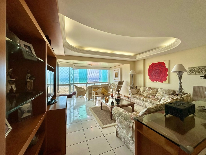 Apartamento de 04 dormitórios à beira mar: 23ª foto da galeria de imagens do imóvel