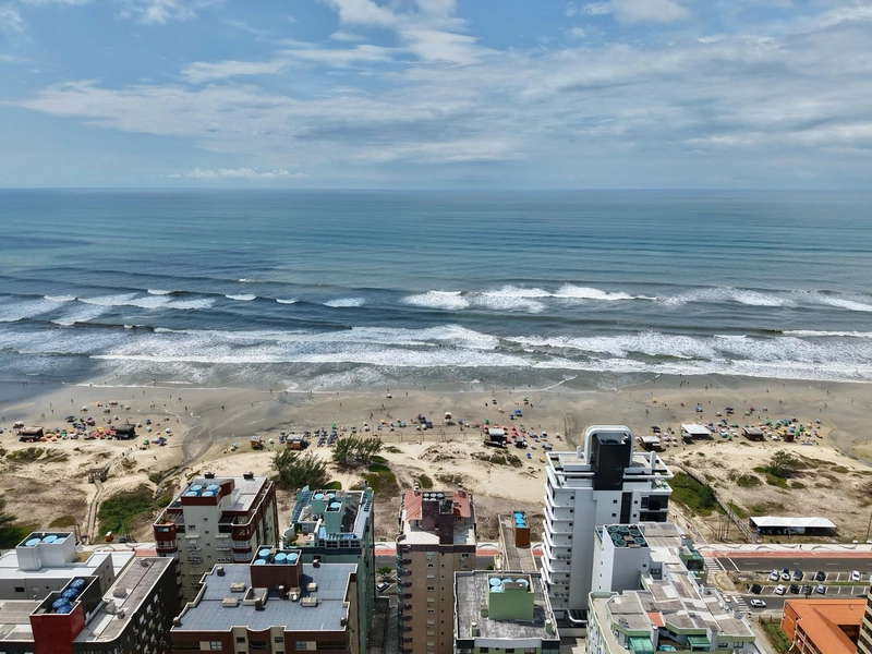 Apartamento de 04 dormitórios à beira mar: 9ª foto da galeria de imagens do imóvel