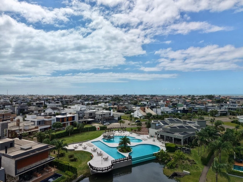 Casa em Condomínio em XANGRI-LÁ com 4 suítes e 220 m² - Sea Coast.: 3ª foto da galeria de imagens do imóvel