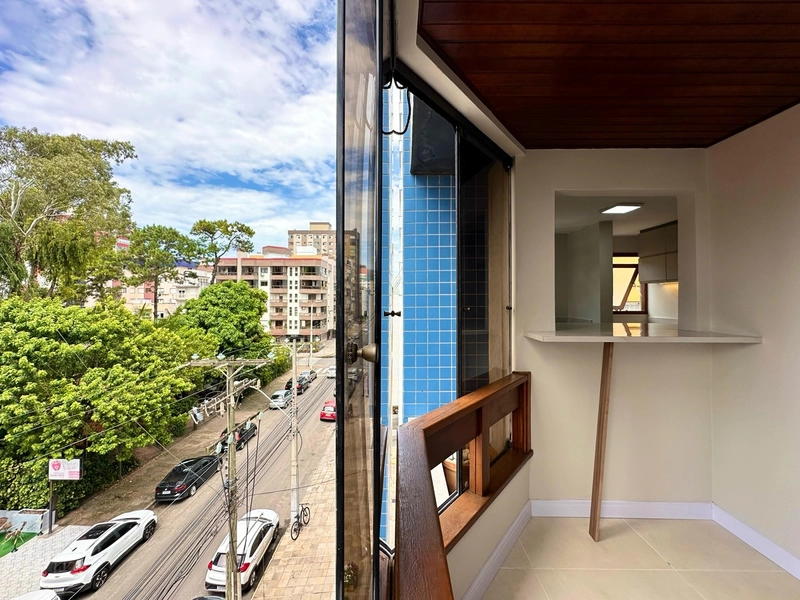 Apartamento de 2 dormitórios, Centro de Capão da Canoa.: 1ª foto da galeria de imagens do imóvel