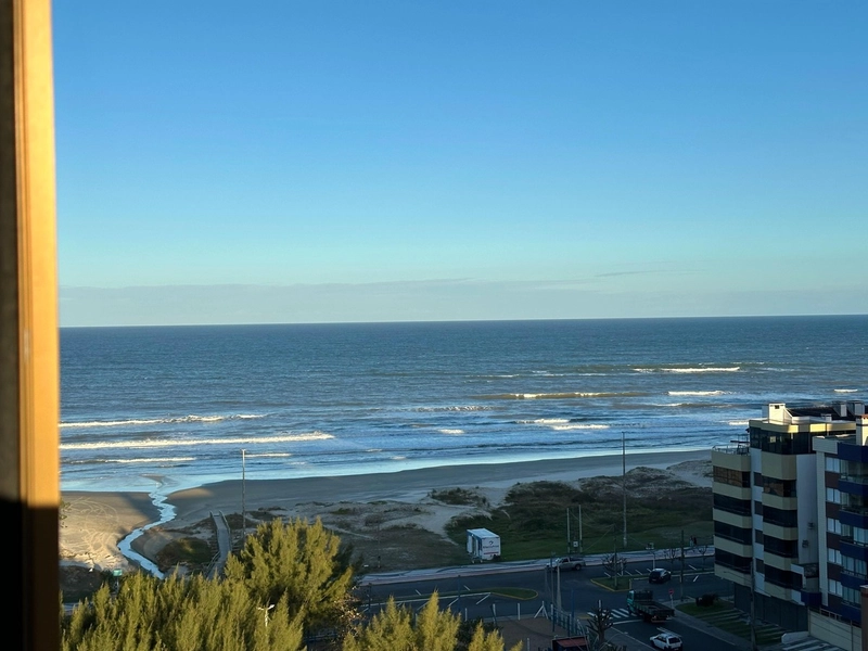 Apartamento de frente, perto do mar, Capão da Canoa.: 2ª foto da galeria de imagens do imóvel