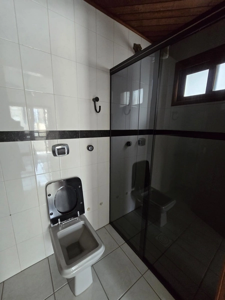 Apartamento de frente, 2 dormitórios, Centro de Capão da Canoa.: 4ª foto da galeria de imagens do imóvel