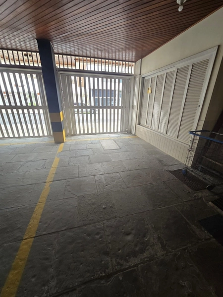Apartamento de frente, 2 dormitórios, Centro de Capão da Canoa.: 17ª foto da galeria de imagens do imóvel