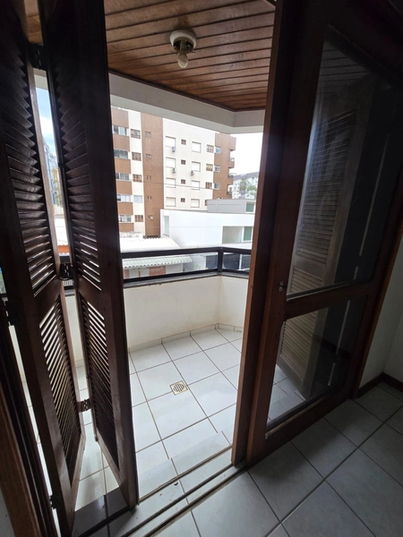 Apartamento de frente, 2 dormitórios, Centro de Capão da Canoa.: 6ª foto da galeria de imagens do imóvel