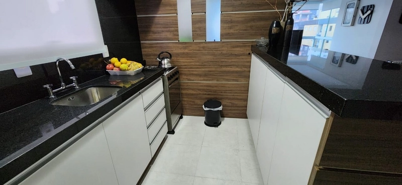 APARTAMENTO DE 2 DORMITÓRIOS EM CAPÃO DA CANOA/NAVEGANTES: 2ª foto da galeria de imagens do imóvel