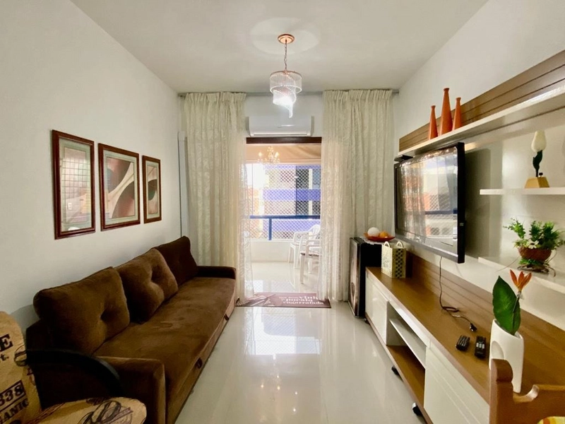 Apartamento de frente com 2 dormitórios, com dependencia de empregada: 10ª foto da galeria de imagens do imóvel