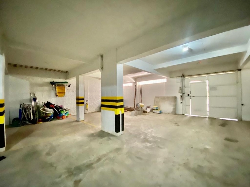 Apartamento de frente com 2 dormitórios, com dependencia de empregada: 2ª foto da galeria de imagens do imóvel