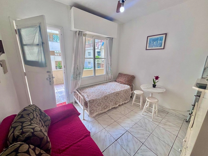 Apartamento 01 Dormitório Centro de Capão da Canoa: 1ª foto da galeria de imagens do imóvel