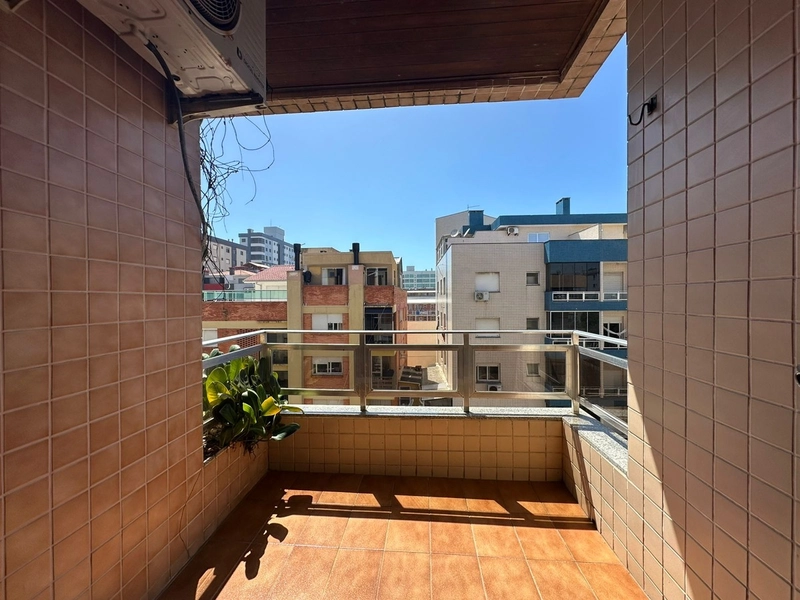 Cobertura 02 dormitórios com piscina no centro de Capão da Canoa.: 11ª foto da galeria de imagens do imóvel