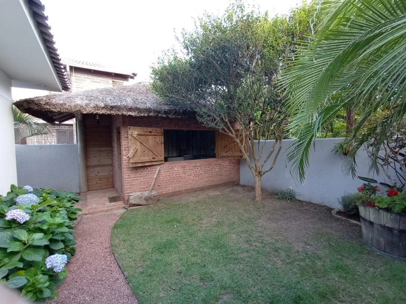 Casa de 3 dormitórios, perto mar, Maristela Xangrilá: 9ª foto da galeria de imagens do imóvel
