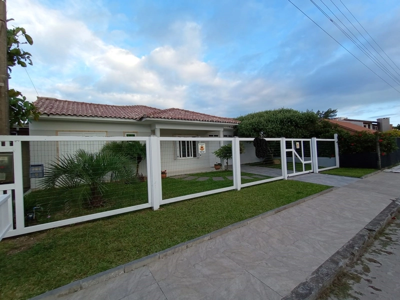 Casa de 3 dormitórios, perto mar, Maristela Xangrilá: 5ª foto da galeria de imagens do imóvel