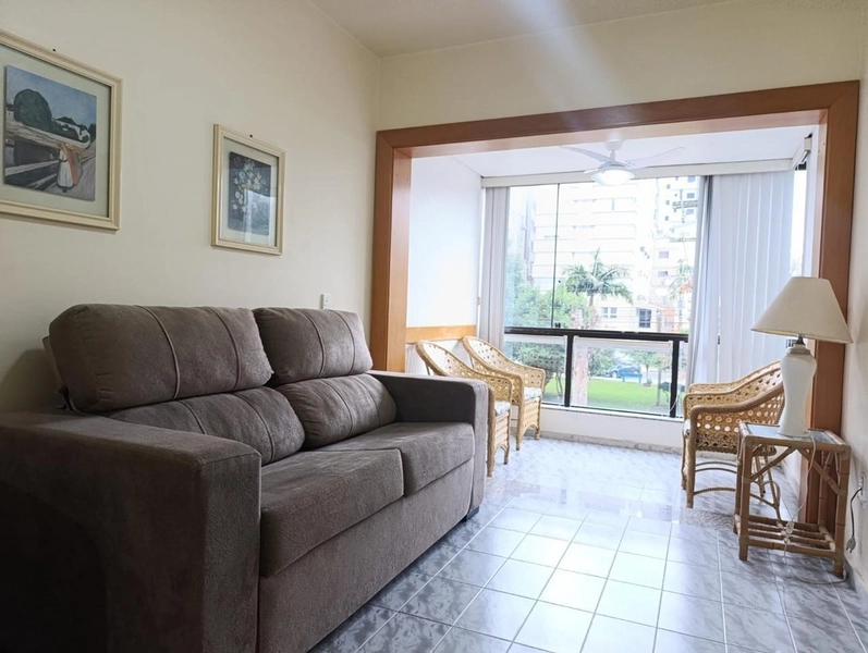 Apartamento de frente, com vista para Praça Flávio Boianovski!: 18ª foto da galeria de imagens do imóvel
