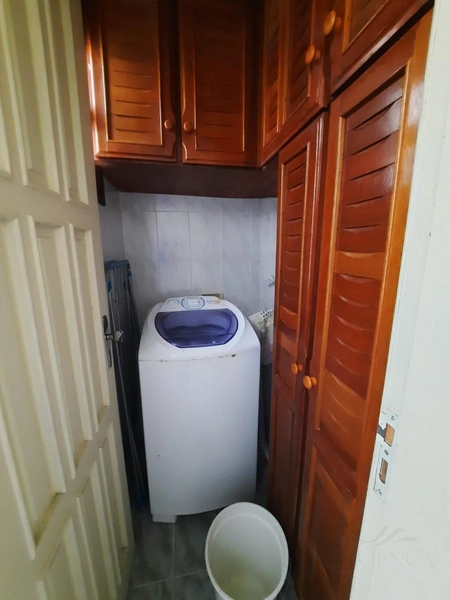 Apartamento de frente, com vista para Praça Flávio Boianovski!: 1ª foto da galeria de imagens do imóvel