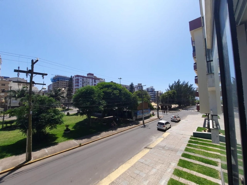 Apartamento de frente, com vista para Praça Flávio Boianovski!: 7ª foto da galeria de imagens do imóvel