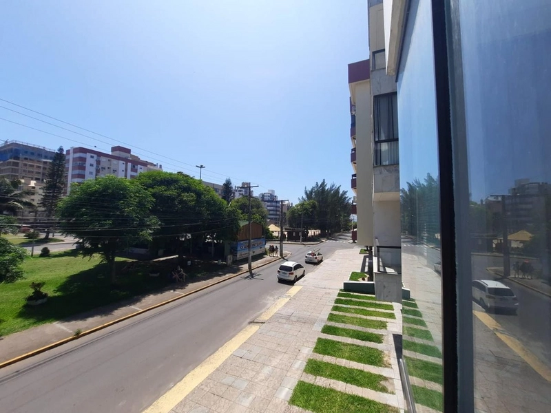 Apartamento de frente, com vista para Praça Flávio Boianovski!: 12ª foto da galeria de imagens do imóvel