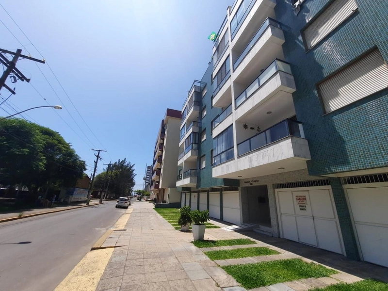 Apartamento de frente, com vista para Praça Flávio Boianovski!: 17ª foto da galeria de imagens do imóvel