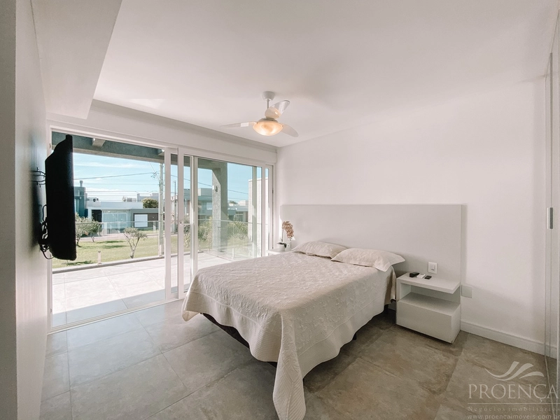 Excelente Sobrado beira lago a venda no Condomínio Sea Coast: 18ª foto da galeria de imagens do imóvel