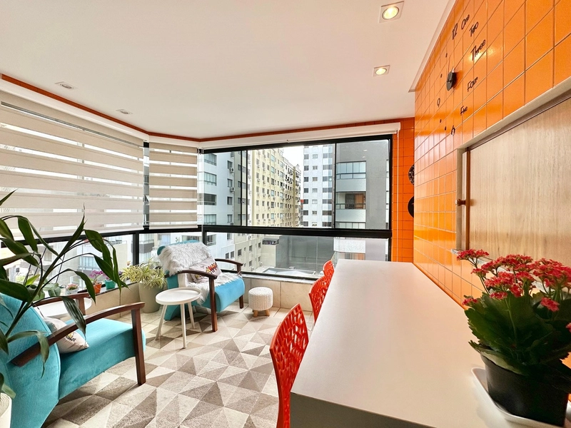 Apartamento de 3 Dormitórios sacada de Frente Capão da Canoa Centro: 4ª foto da galeria de imagens do imóvel