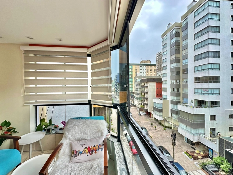Apartamento de 3 Dormitórios sacada de Frente Capão da Canoa Centro: 1ª foto da galeria de imagens do imóvel
