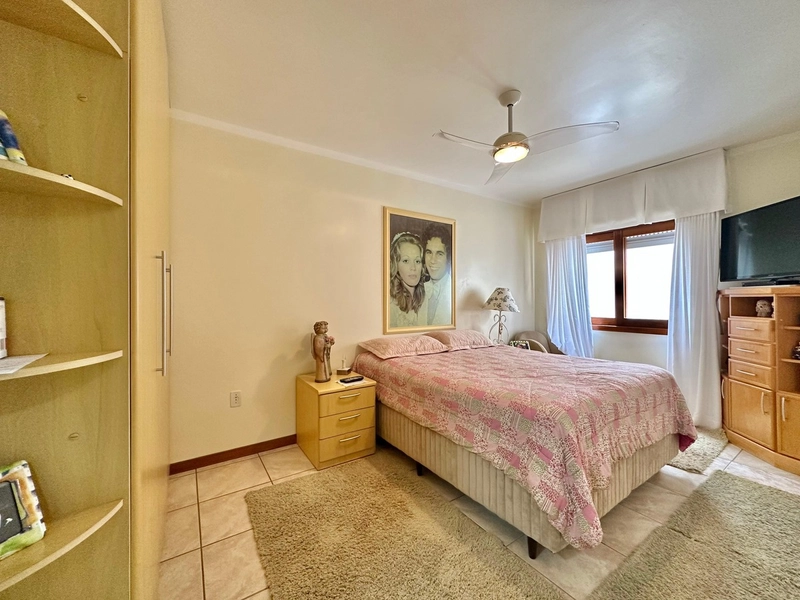 Apartamento de 3 Dormitórios sacada de Frente Capão da Canoa Centro: 12ª foto da galeria de imagens do imóvel