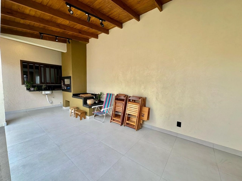 Casa à venda com 154m² 2 dormitórios 2 suítes 2 vagas Centro Xangrilá: 24ª foto da galeria de imagens do imóvel