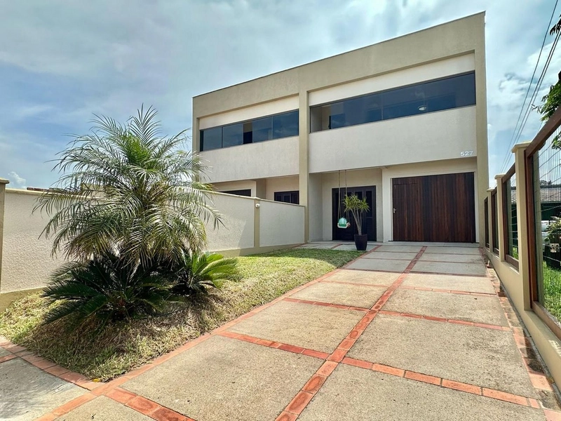 Casa à venda com 154m² 2 dormitórios 2 suítes 2 vagas Centro Xangrilá: 1ª foto da galeria de imagens do imóvel