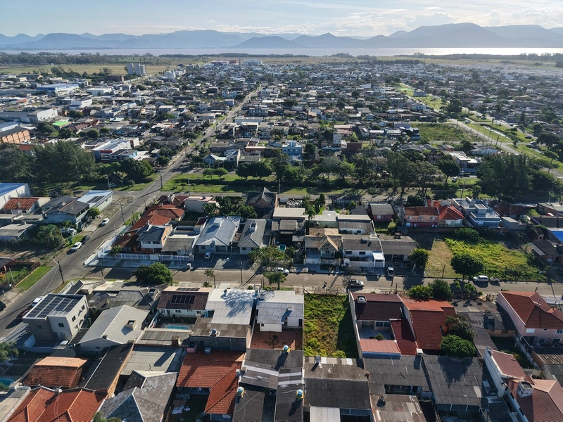 Casa 3 Dormitórios ( zona Nova de Capão ): 11ª foto da galeria de imagens do imóvel