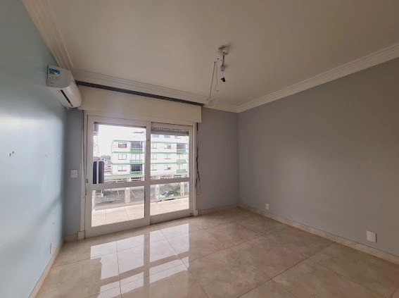 Apartamento de 02 dormitorios, frente, Centro de Capao da Canoa.: 15ª foto da galeria de imagens do imóvel