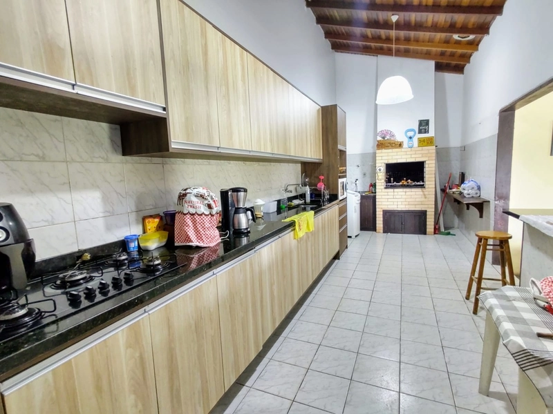 Casa 04 dormitórios  pé na areia, temporada em Capão da Canoa: 15ª foto da galeria de imagens do imóvel